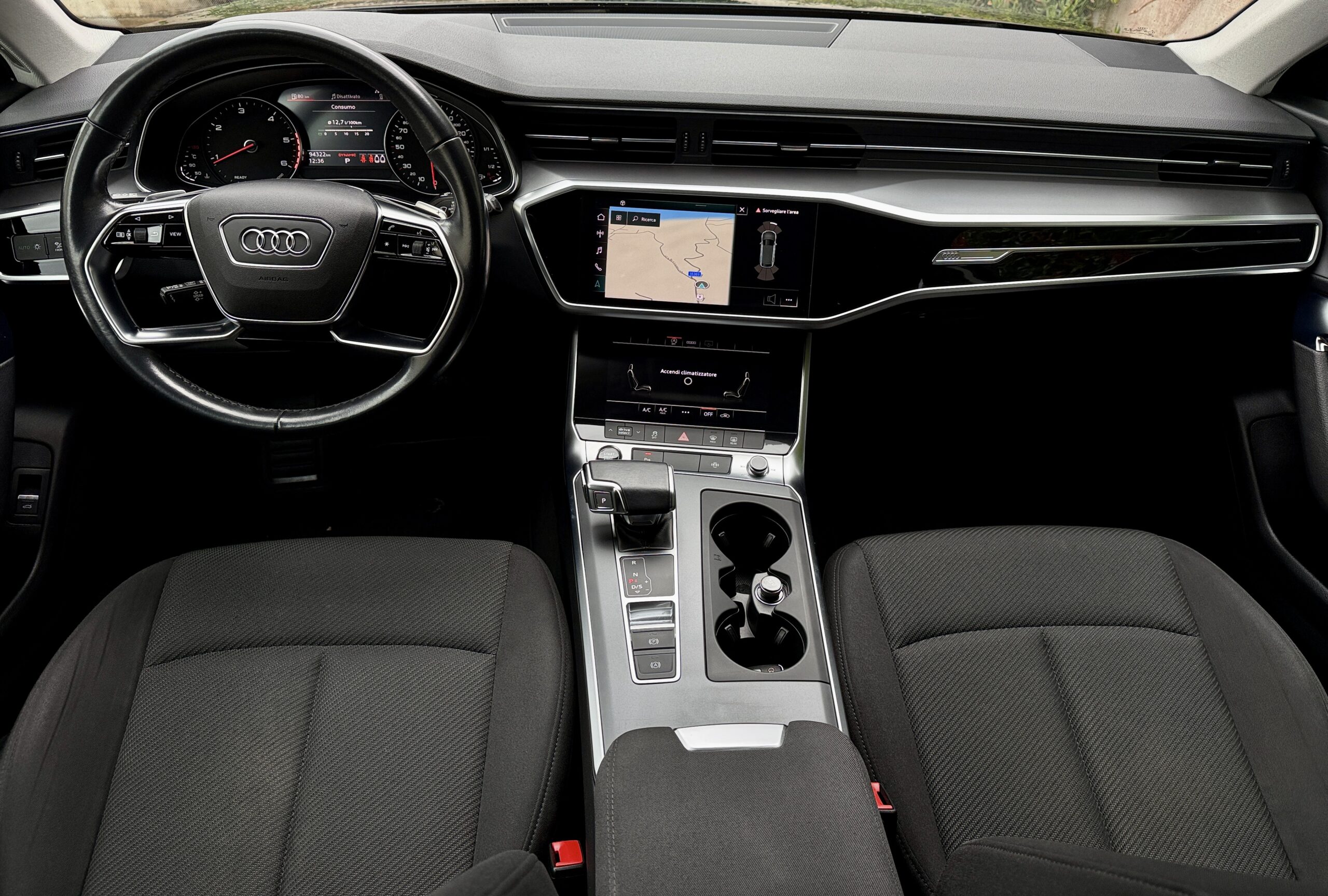 
								Audi a6 4.0 sw 2.0 tdi mhev 12 v completo									