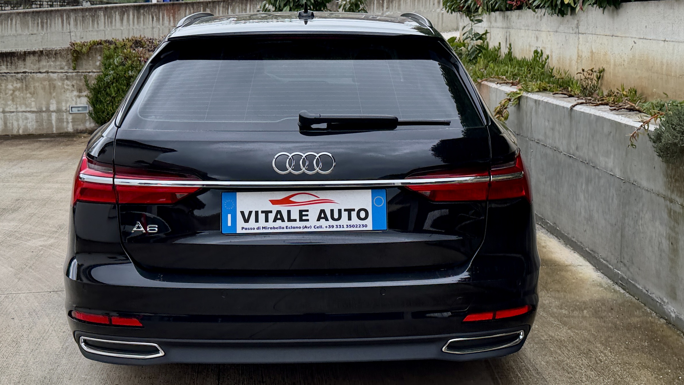 
								Audi a6 4.0 sw 2.0 tdi mhev 12 v completo									