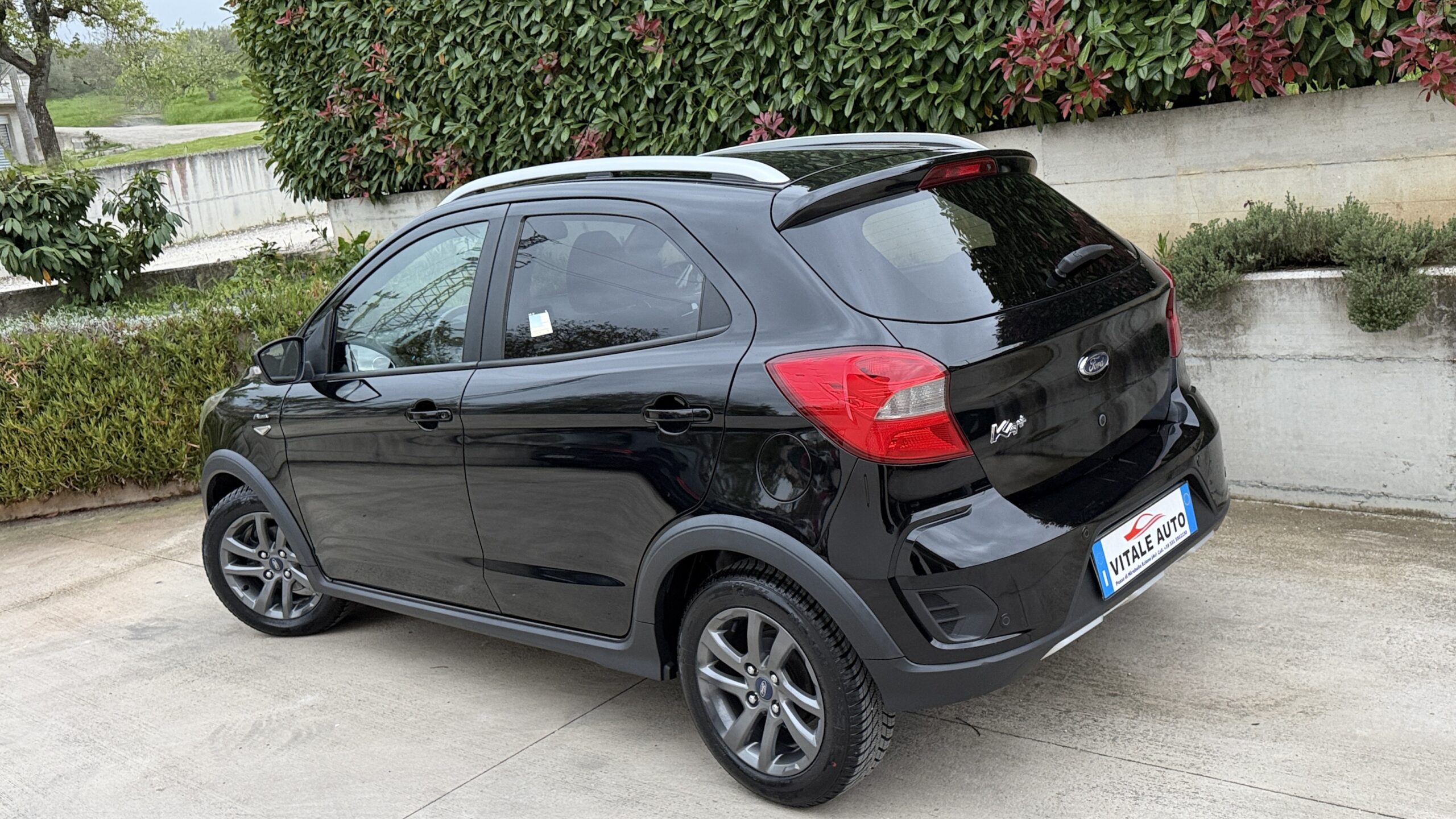 
								Ford Ka+ 1.2 Active (Euro 6D) completo									