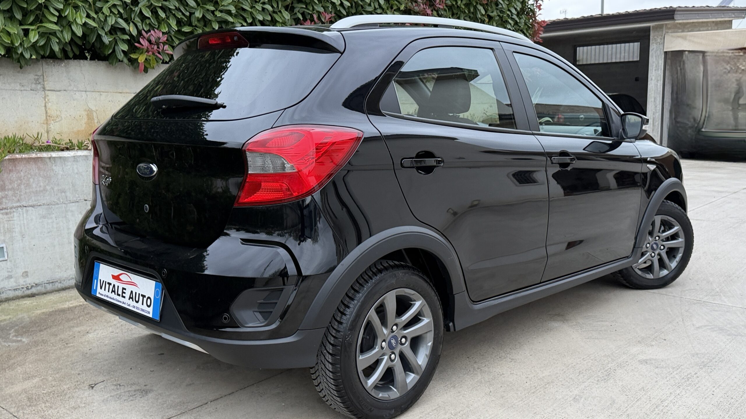 
								Ford Ka+ 1.2 Active (Euro 6D) completo									