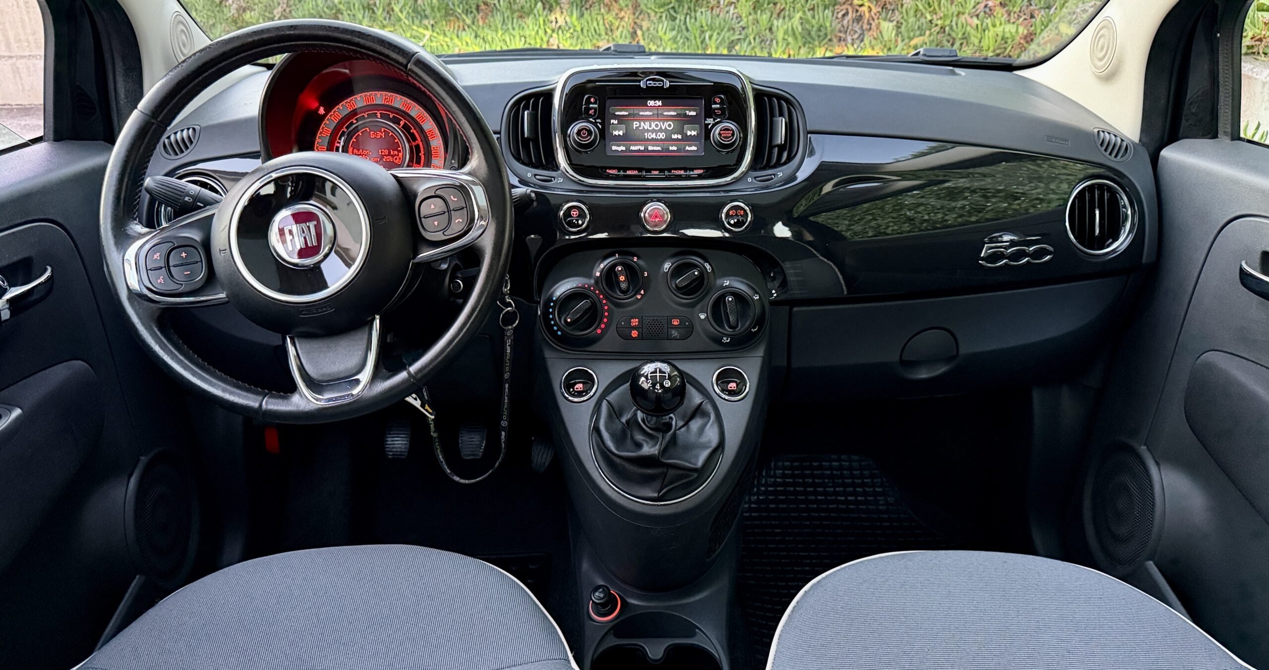 
								VENDO FIAT 500 1.3 MJT 16v 95CV RIVA EURO 6. completo									