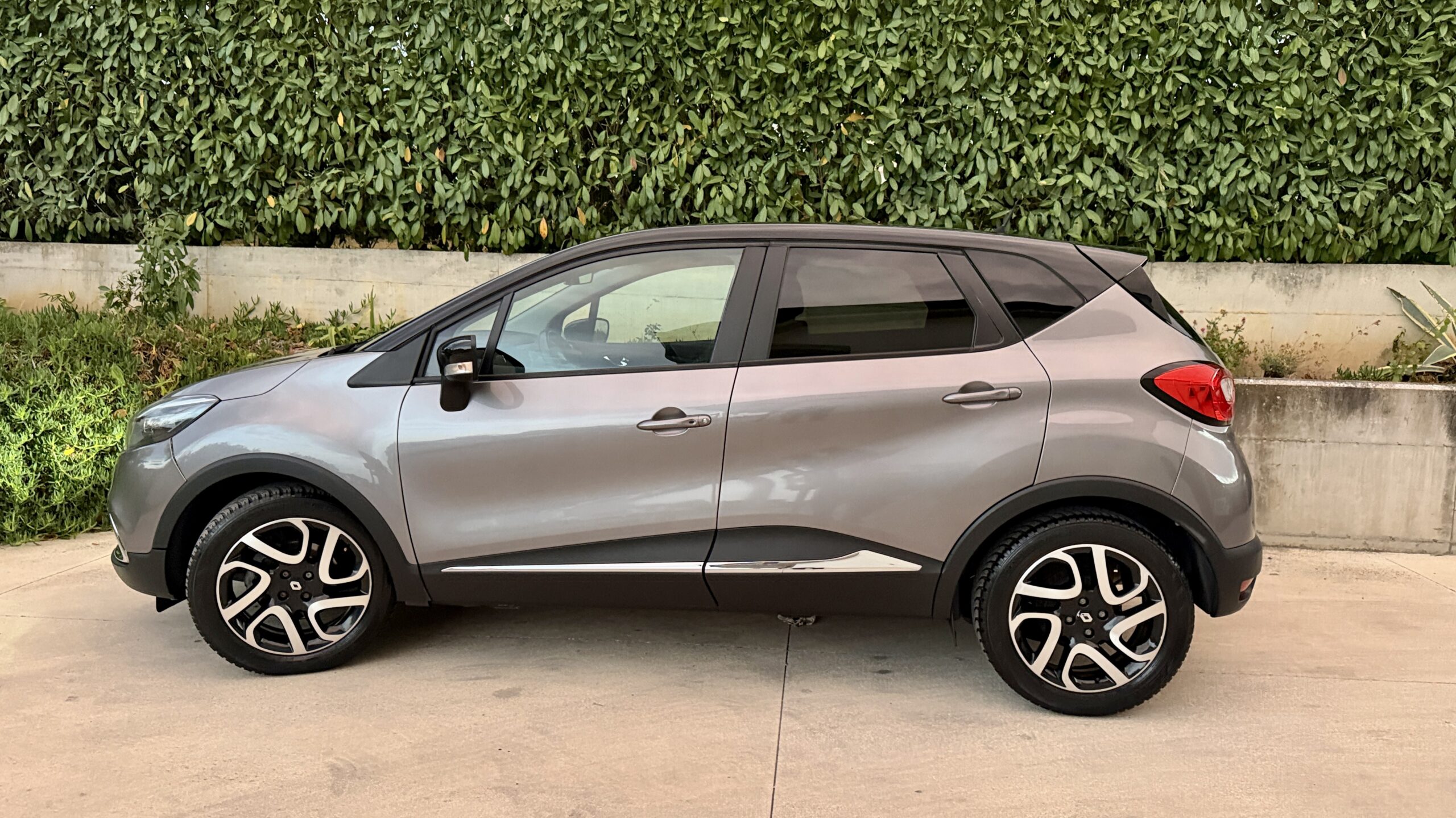 Renault Captur 1.5 dCi 8V 90 CV EDC Energy Adatta a neopatentati