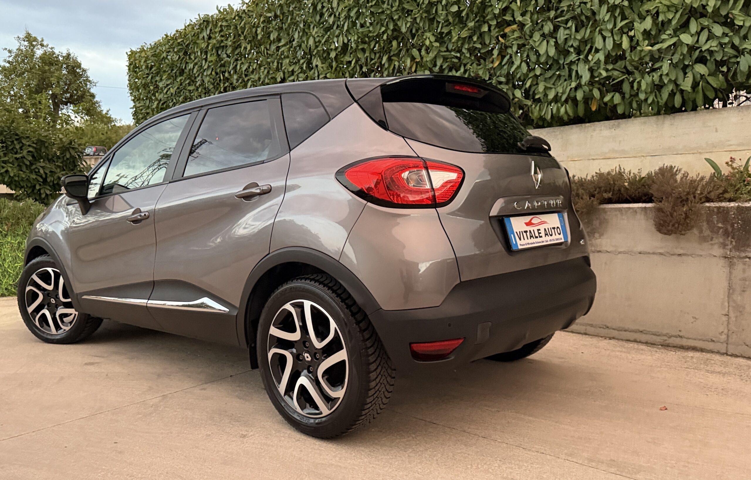 Renault Captur 1.5 dCi 8V 90 CV EDC Energy Adatta a neopatentati