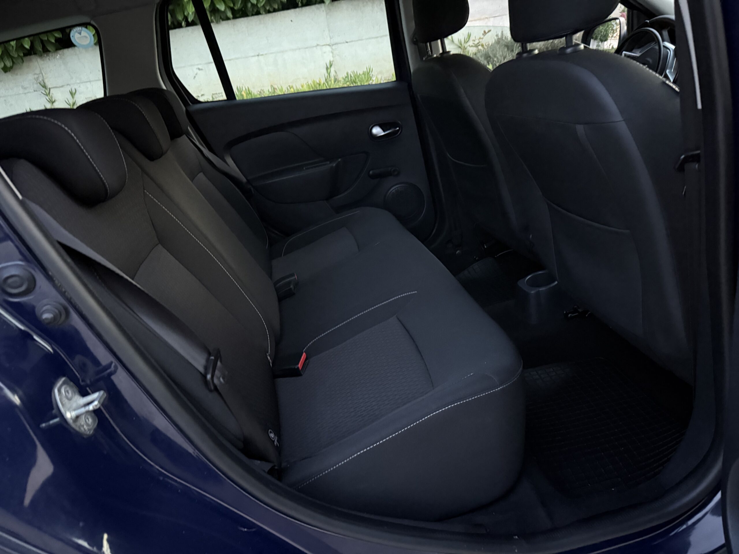 
								Dacia Logan con comandi per disabili MCV 1.5dCi 8V 90CV Laureate (Euro 6B) completo									