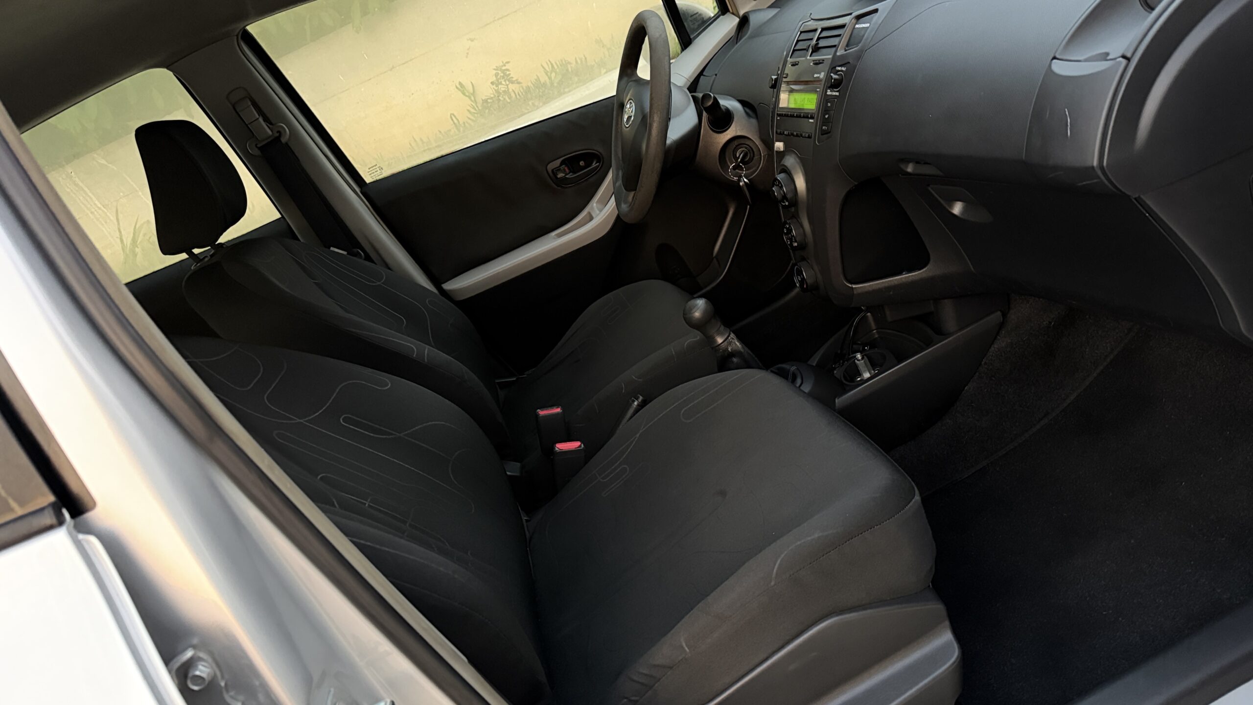 
								Toyota Yaris 1.0 Benzina\GPL Sol adatta neopatentati completo									