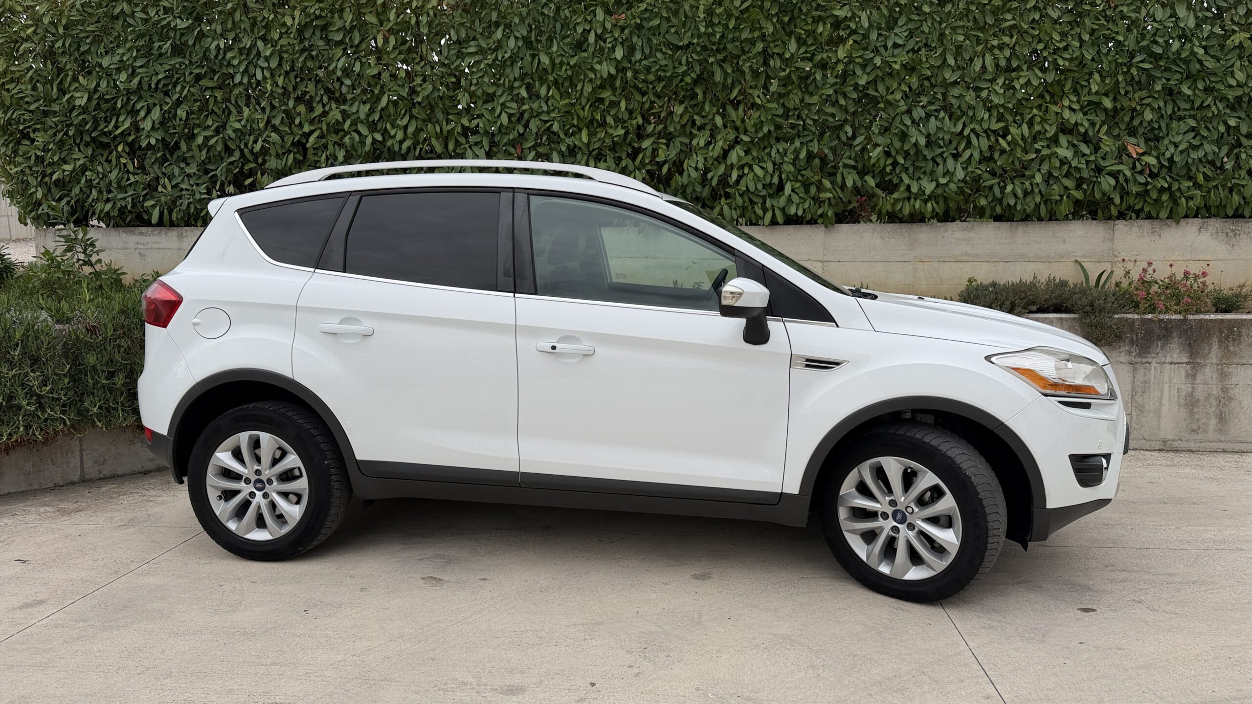 Ford Kuga 2.0 TDCi 140 CV 2WD Titanium