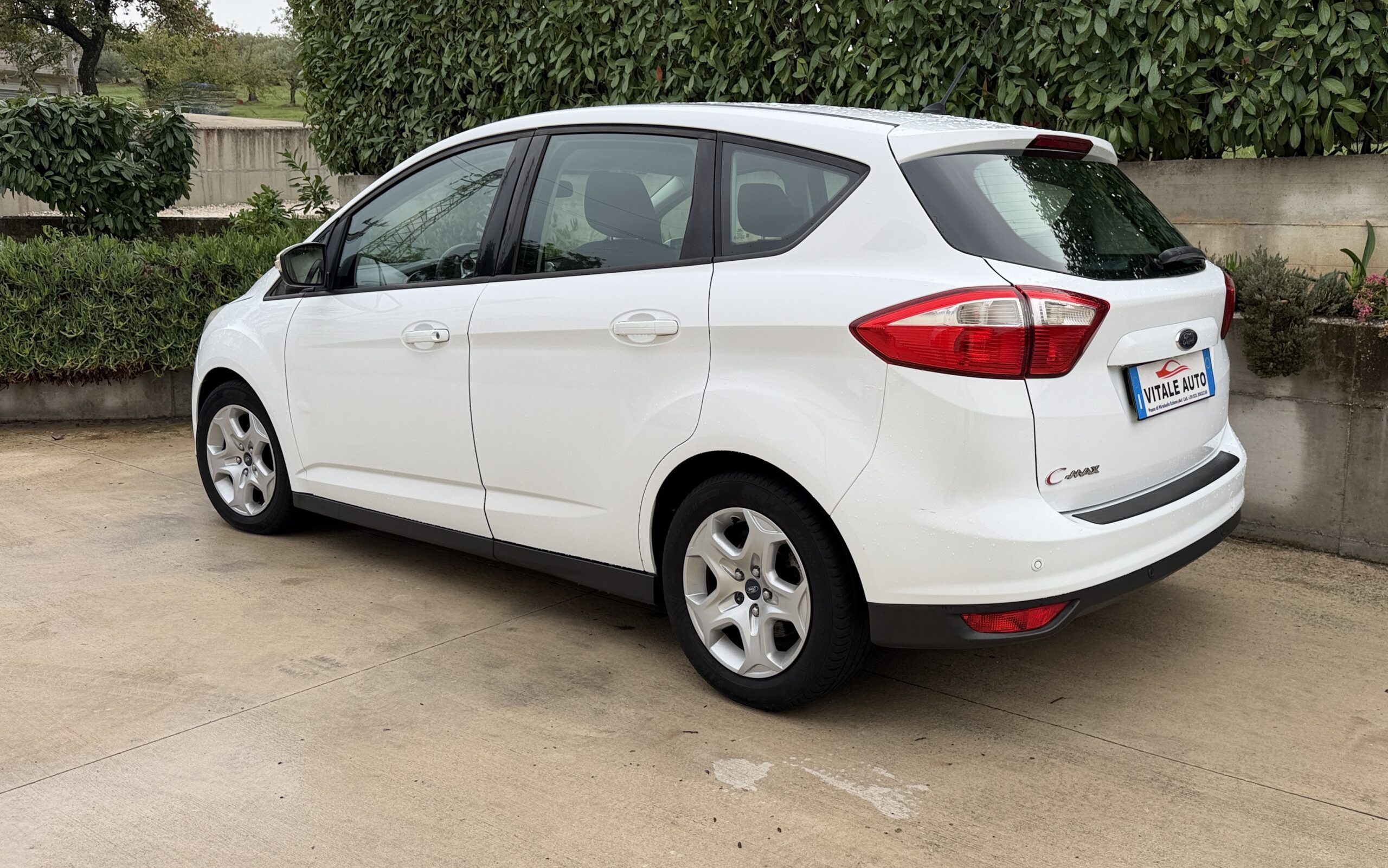 
								Ford C-Max 1.6 TDCI 95 CV. Start & Stop Titanium completo									
