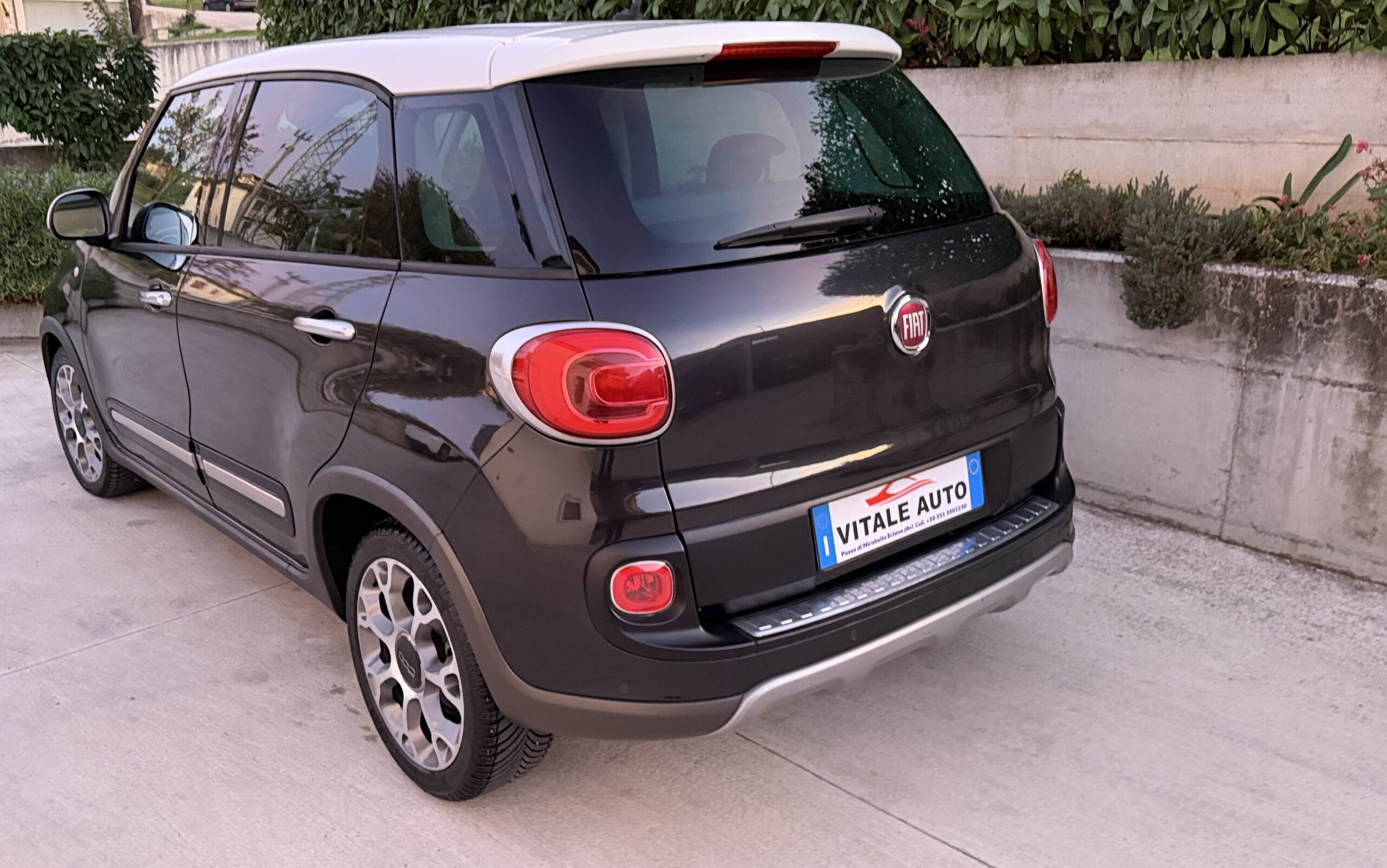 
								Fiat 500L 1.6 Multijet 120 cv TREKKING E6 completo									