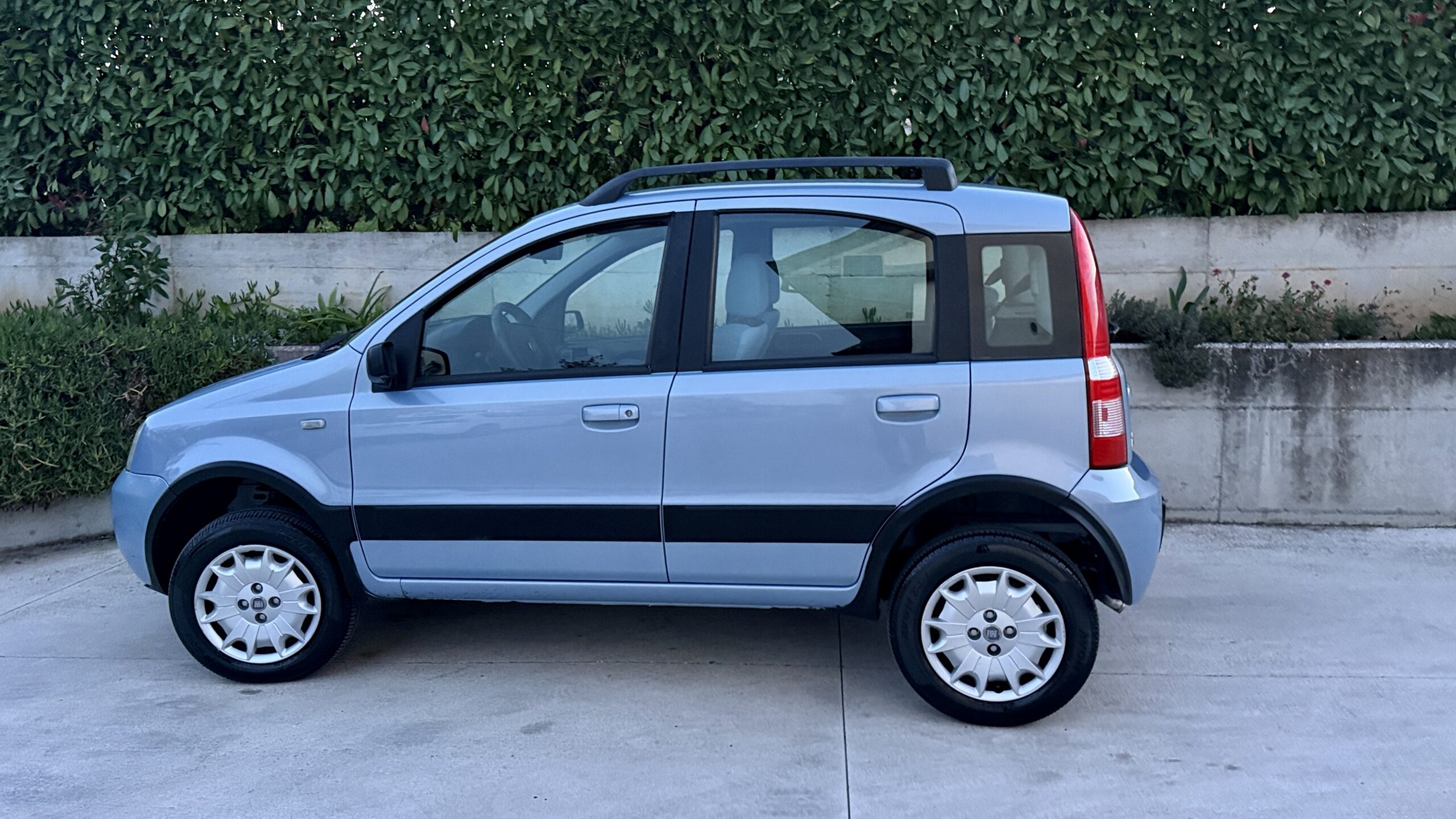 
								Fiat panda 1,3 MJT Diesel Climbing 4×4 completo									
