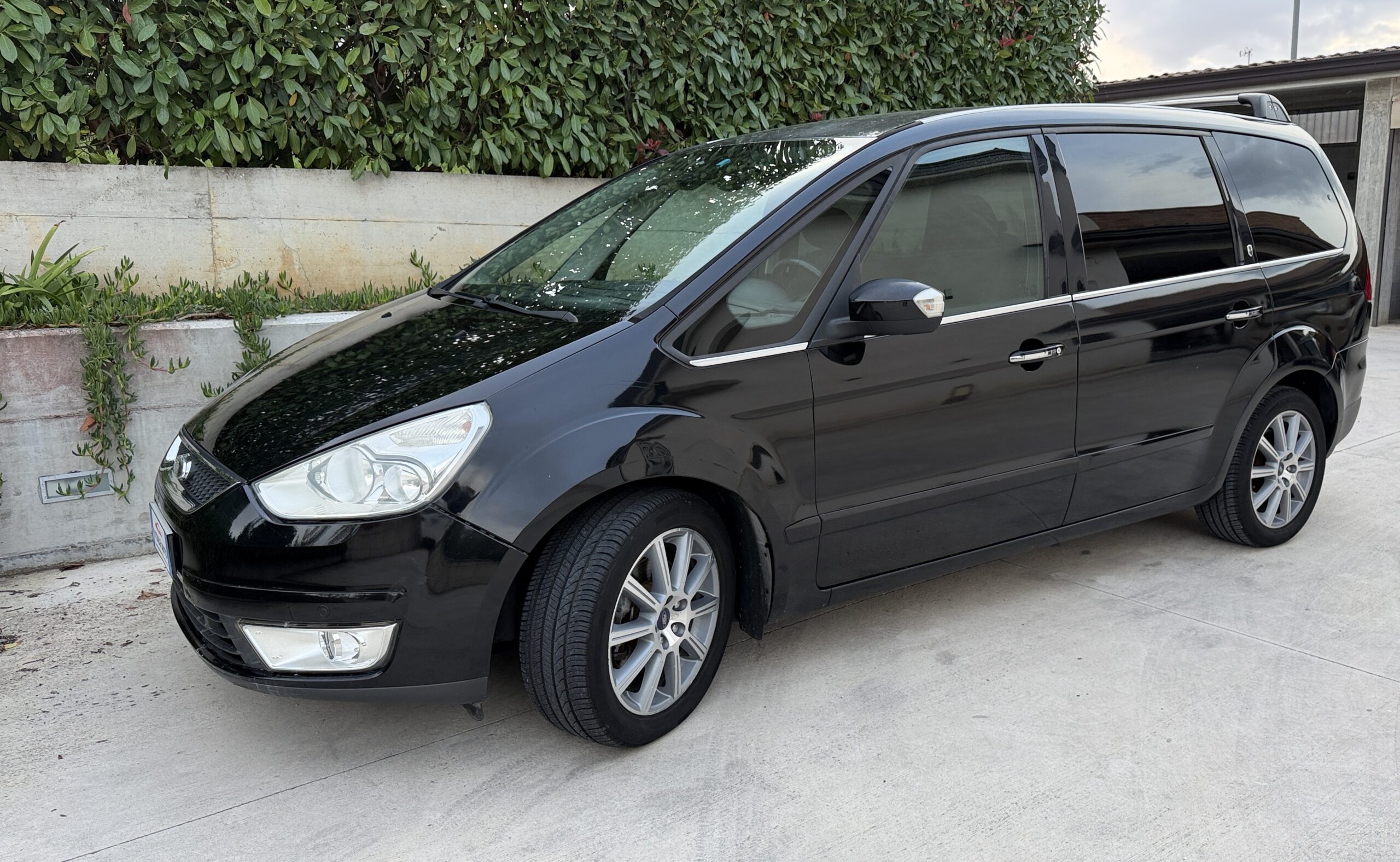 Ford Galaxy TDCI 140 CV. GHIA. Posti 7