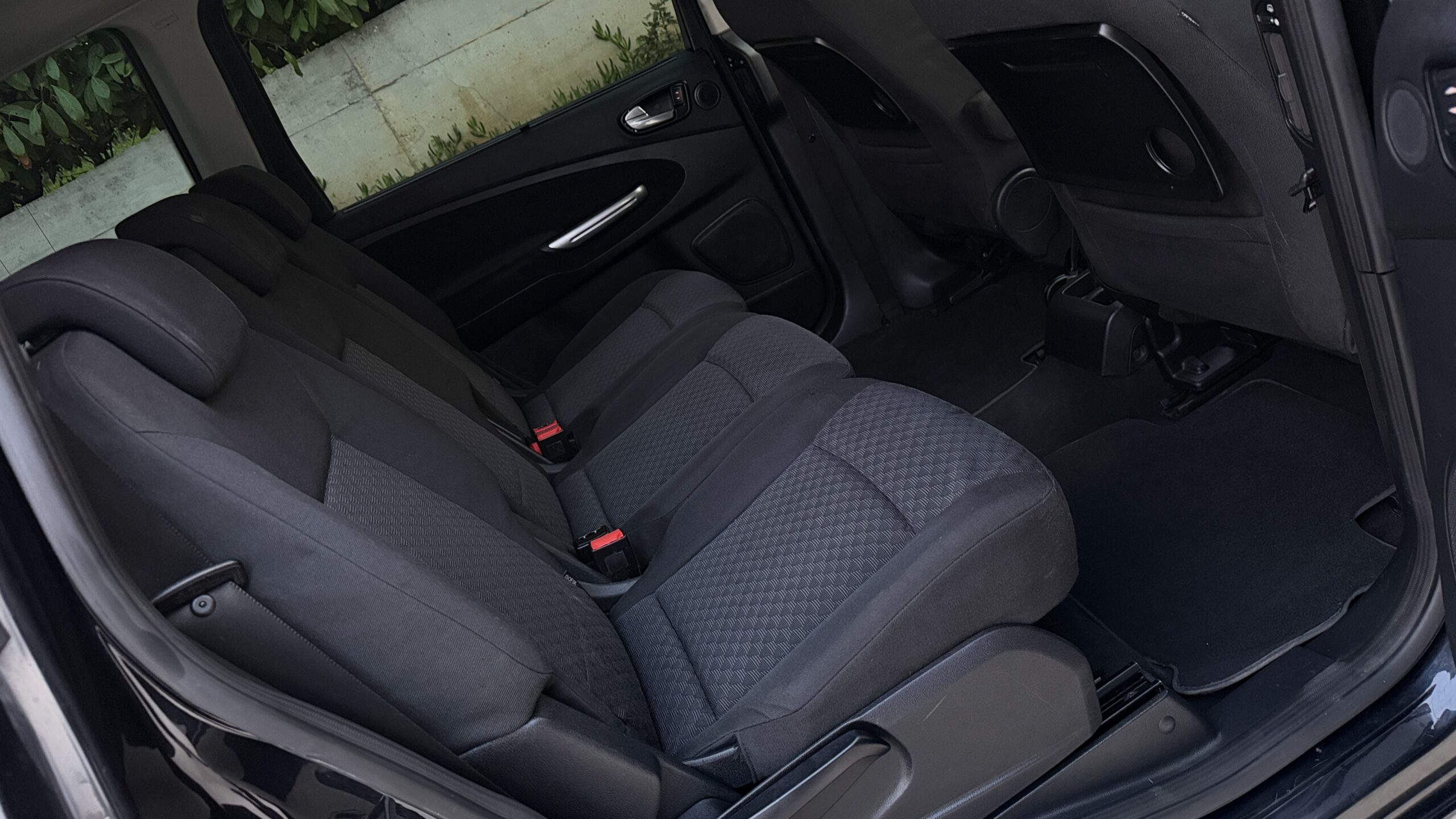 
								Ford Galaxy TDCI 140 CV. GHIA. Posti 7 completo									