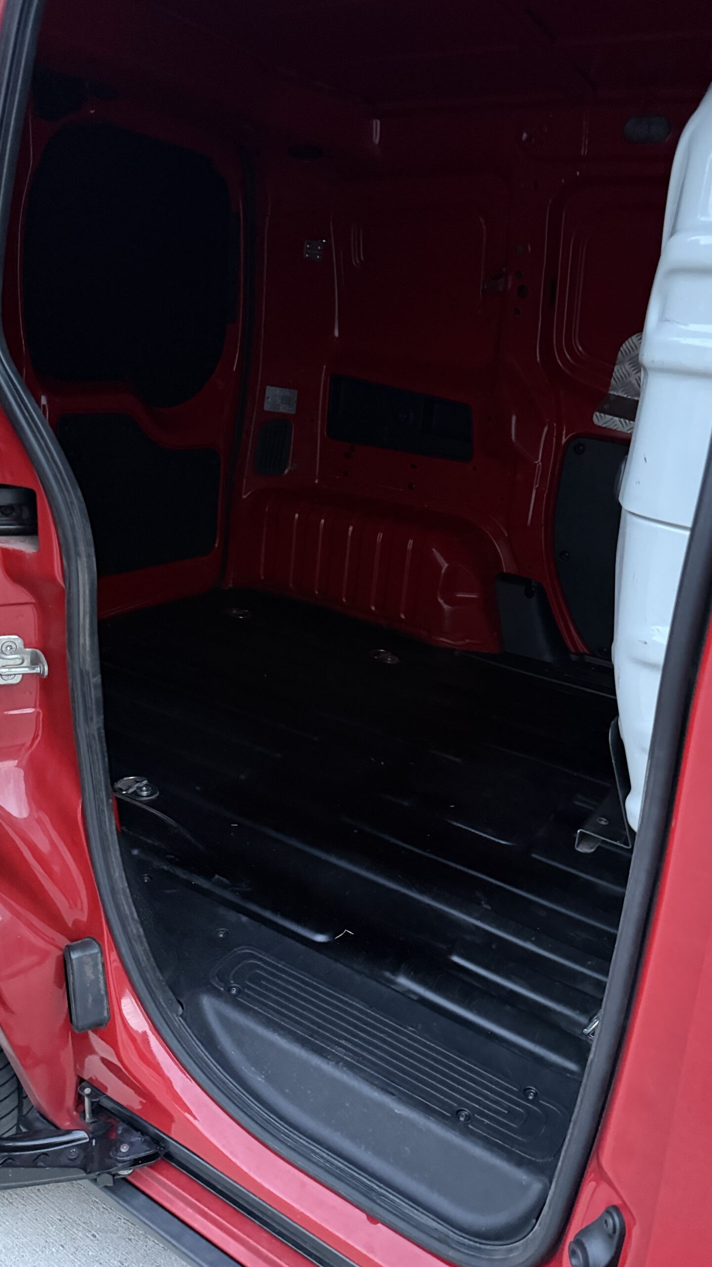 
								 FIAT FIORINO ADVENTURE 1.3 MJT 95 CV EURO6 completo									